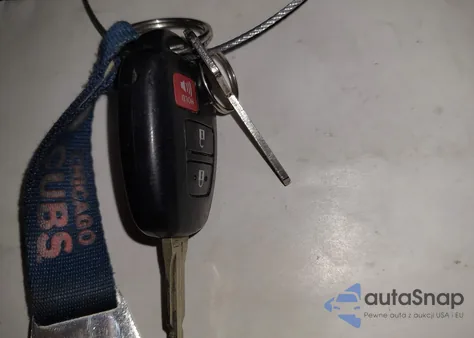 2017 Toyota Rav4 Xle from USA, damaged, VIN JTMWFREV4HJ134095